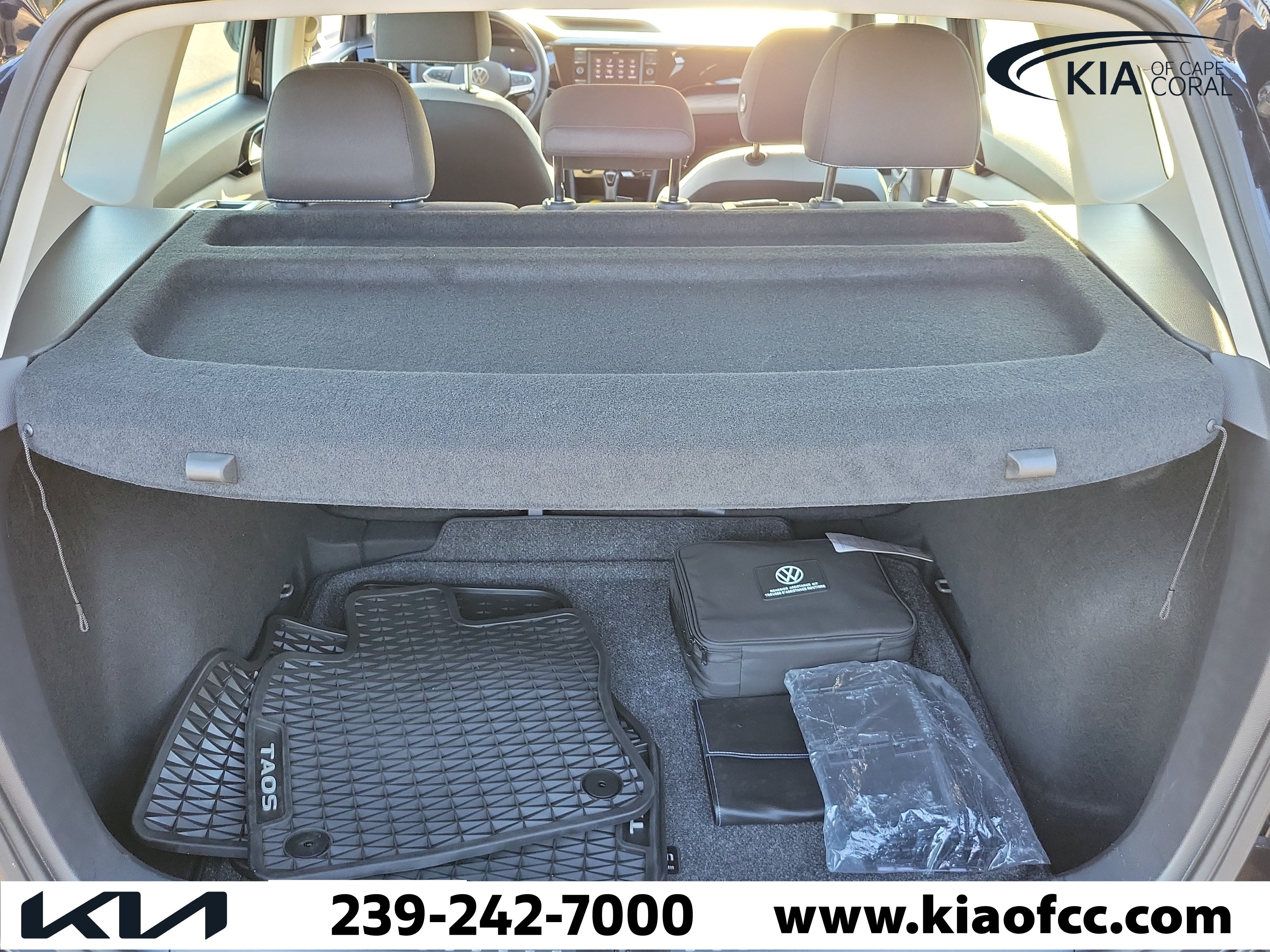 Used 2024 Volkswagen Taos S FWD image 10
