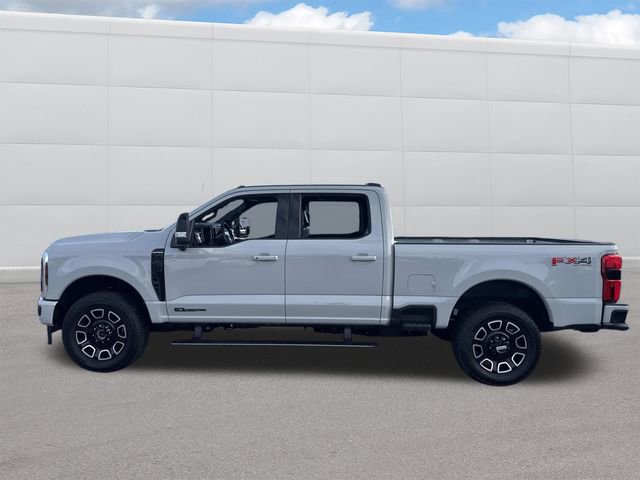 Certified 2025 Ford F250 Platinum w/ FX4 Off-Road Package image 2