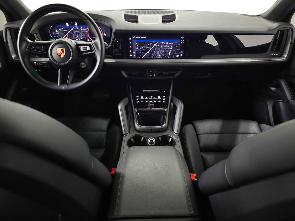 Used 2024 Porsche Cayenne AWD/4WD image 15