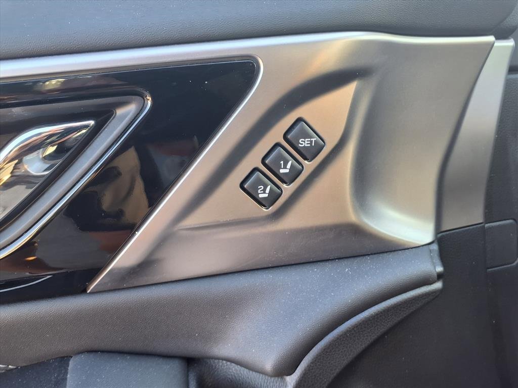 Used 2021 Subaru Outback Limited image 11