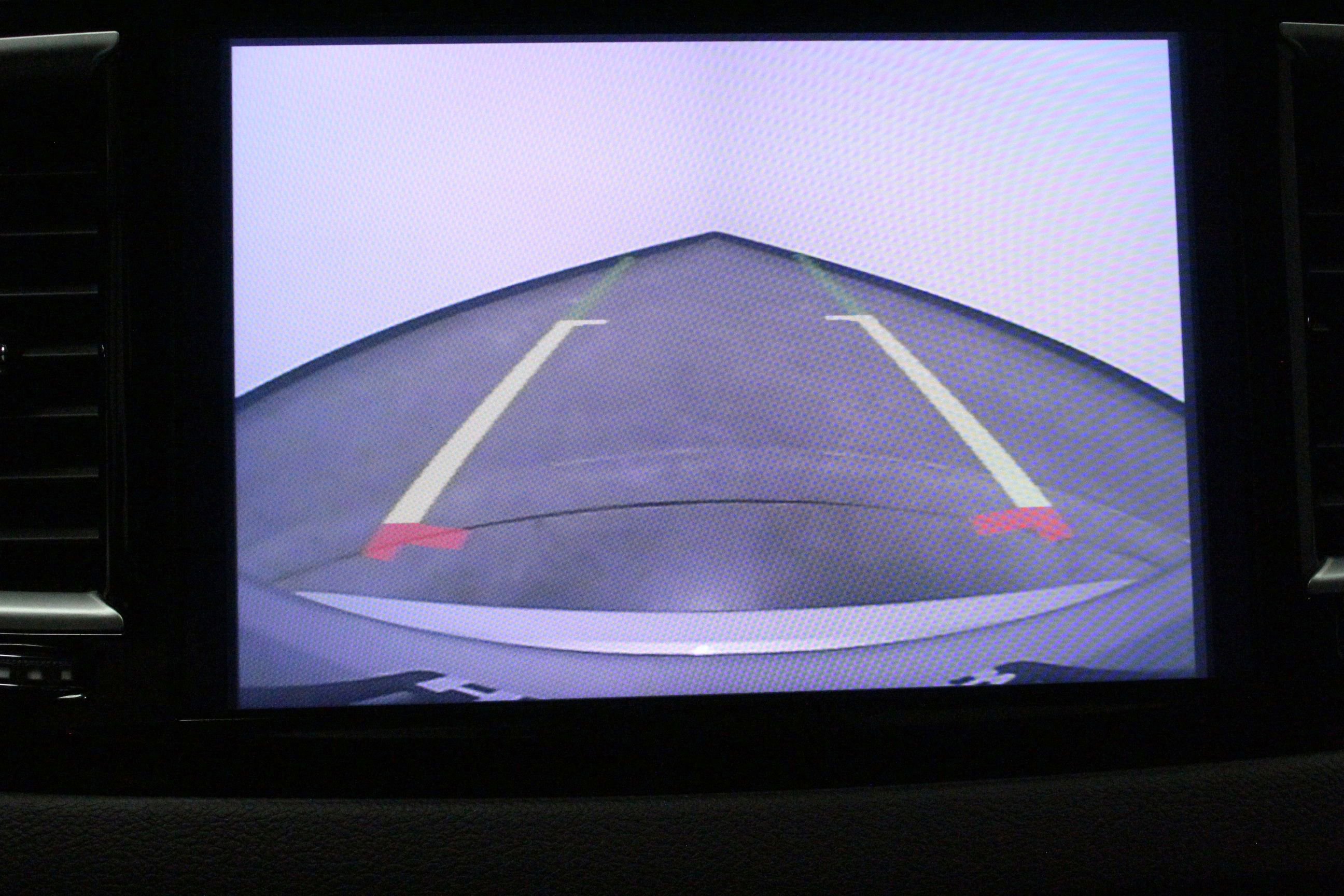 Used 2024 Chrysler Pacifica Touring-L FWD image 26