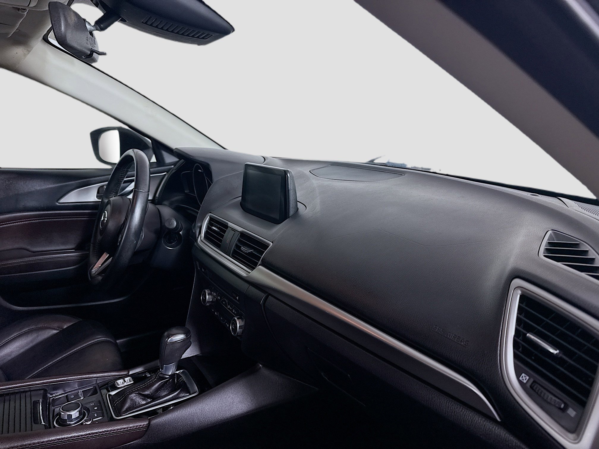 Used 2018 MAZDA MAZDA3 Touring image 30