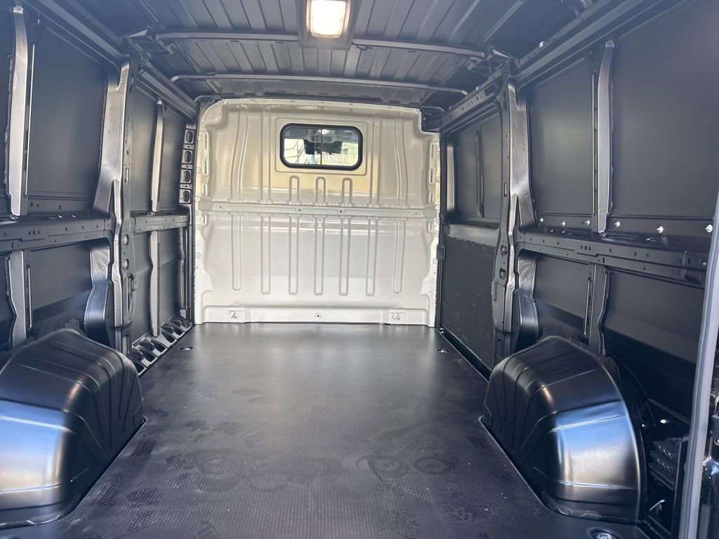 New 2026 RAM ProMaster 2500 w/ Convenience Group image 29