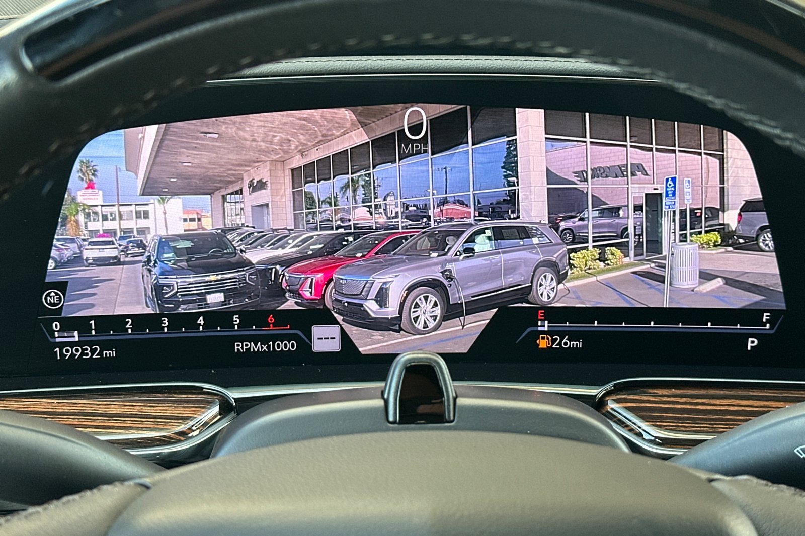 Used 2024 Cadillac Escalade Premium Luxury w/ Performance Package image 36