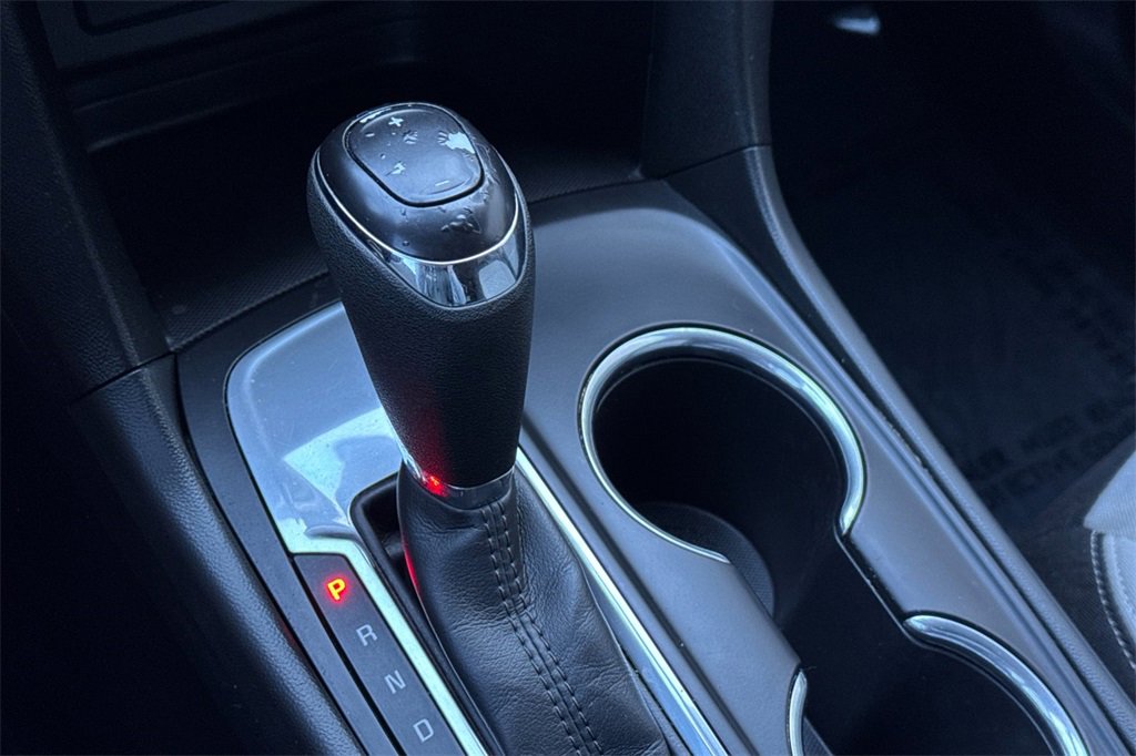 Used 2020 Chevrolet Equinox LS image 26