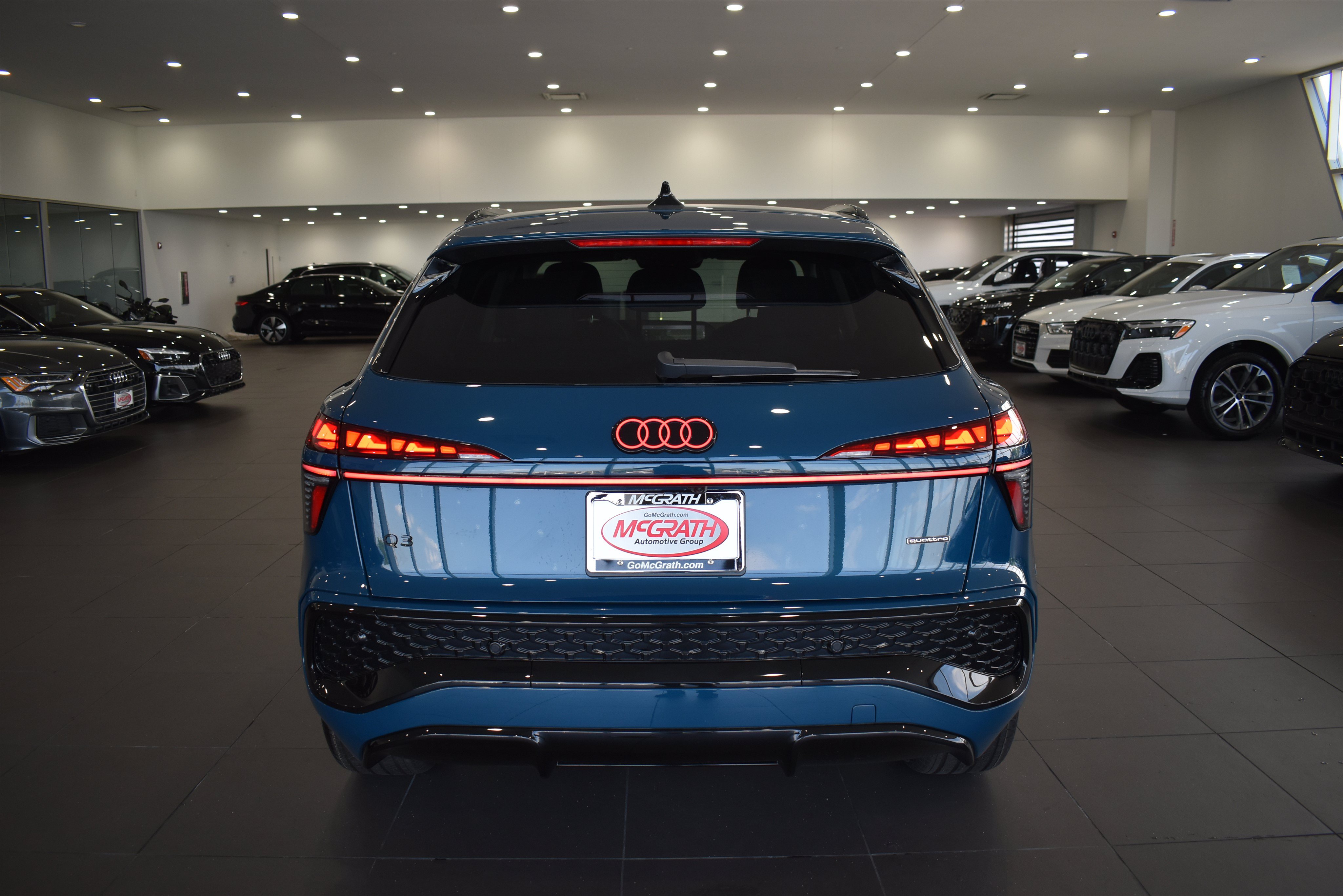 New 2026 Audi Q3 quattro 2.0T AWD/4WD image 6