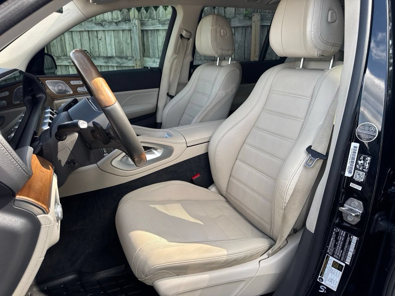 Used 2020 Mercedes-Benz GLS 580 4MATIC image 14
