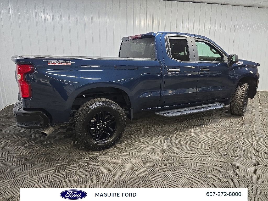 Used 2020 Chevrolet Silverado 1500 Custom Trail Boss w/ Custom Convenience Package AWD/4WD image 3