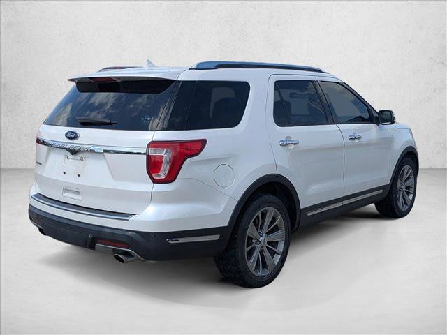 Used 2019 Ford Explorer Limited w/ Class III Trailer Tow Package FWD image 5