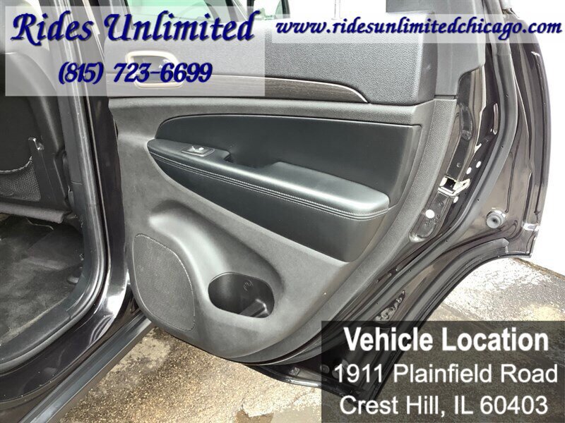 Used 2015 Jeep Grand Cherokee Laredo w/ Quick Order Package 23E AWD/4WD image 25