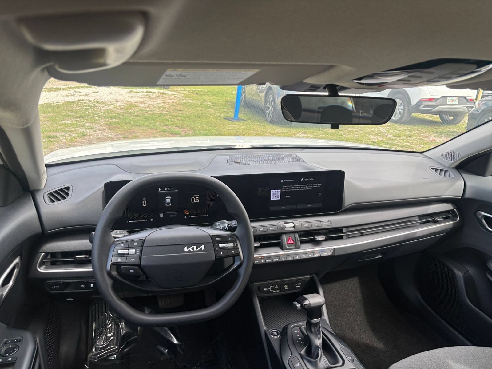 Used 2025 Kia K4 FWD image 35
