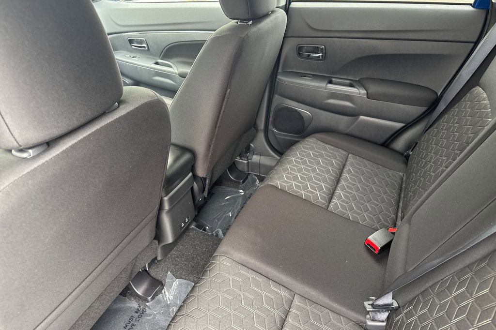 New 2026 Mitsubishi Outlander Sport LE AWD/4WD image 12