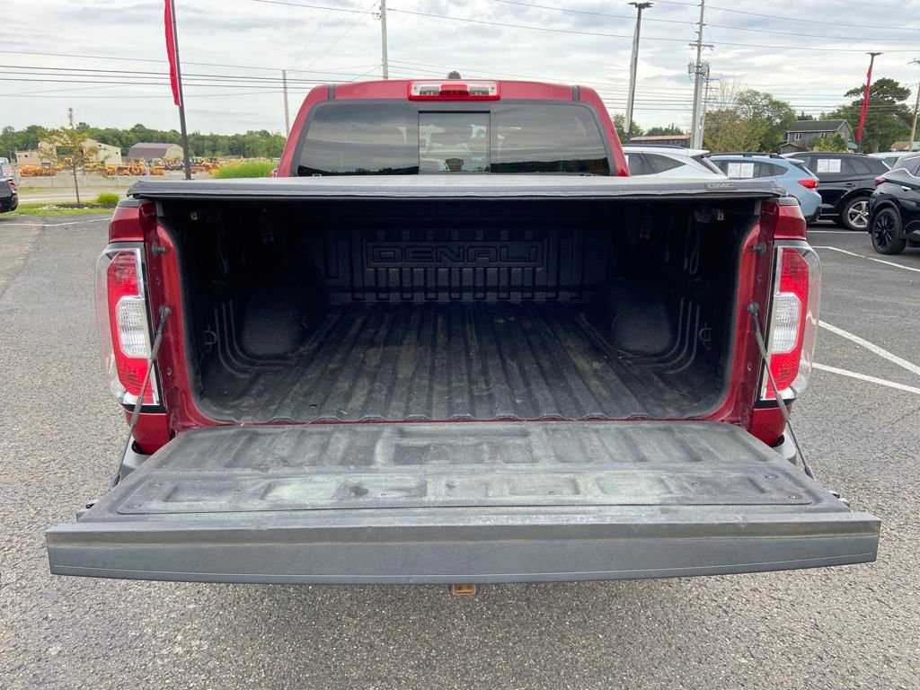 Used 2018 GMC Canyon Denali image 18
