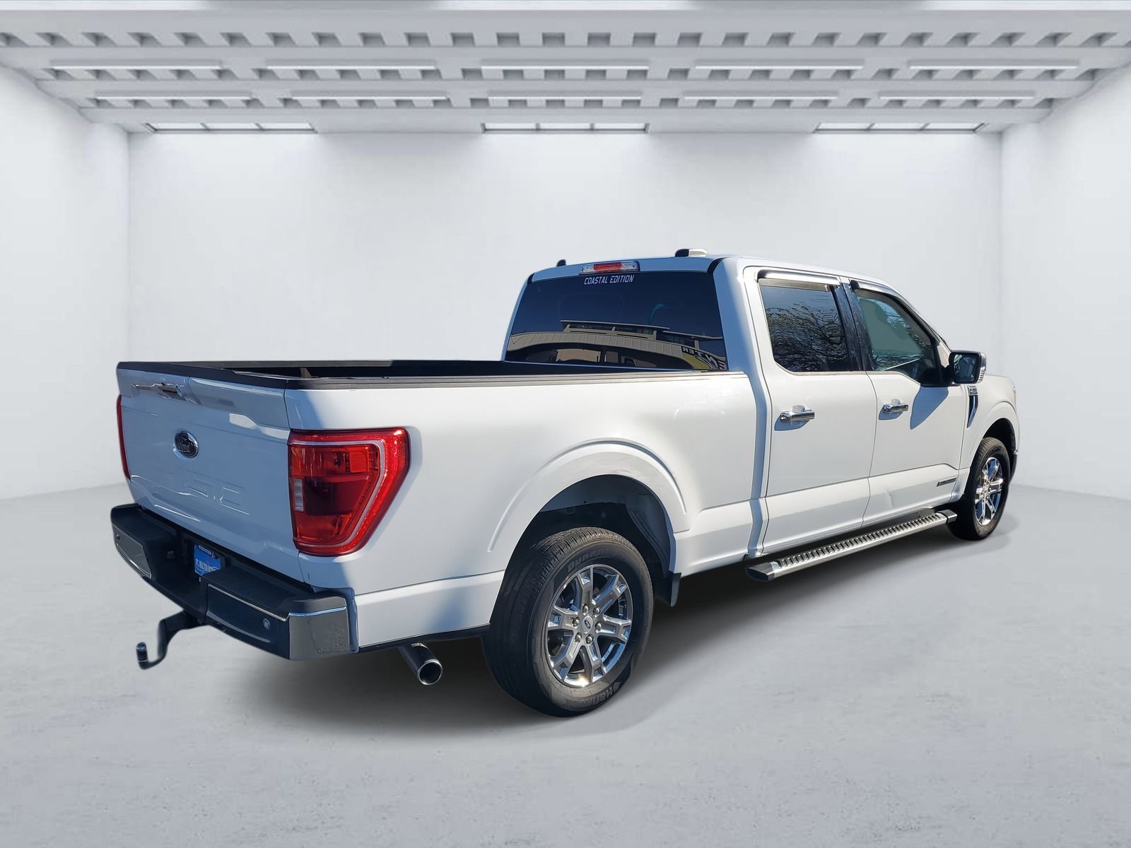 Used 2022 Ford F150 XLT w/ Equipment Group 302A High image 4