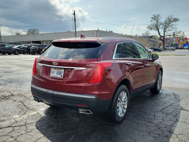 Used 2017 Cadillac XT5 Luxury w/ Driver Awareness Package image 6