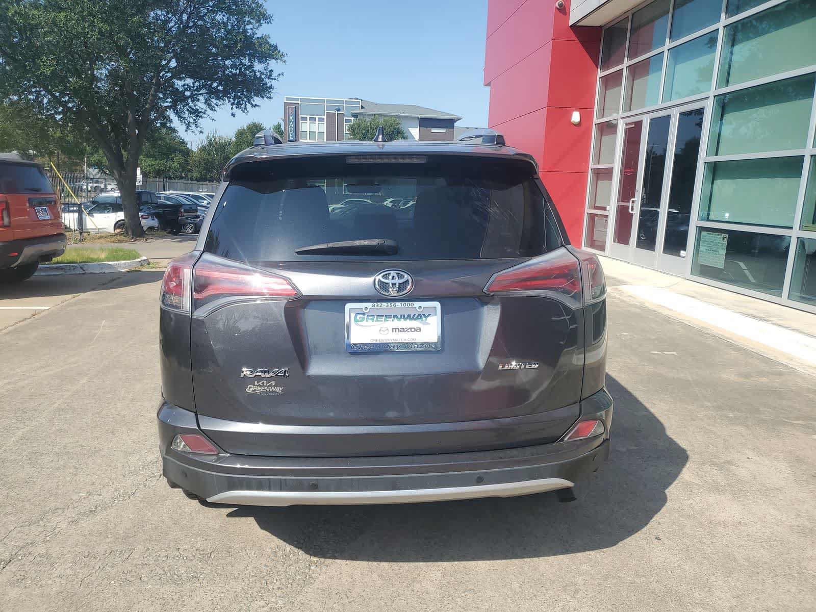 Used 2016 Toyota RAV4 Limited FWD image 5