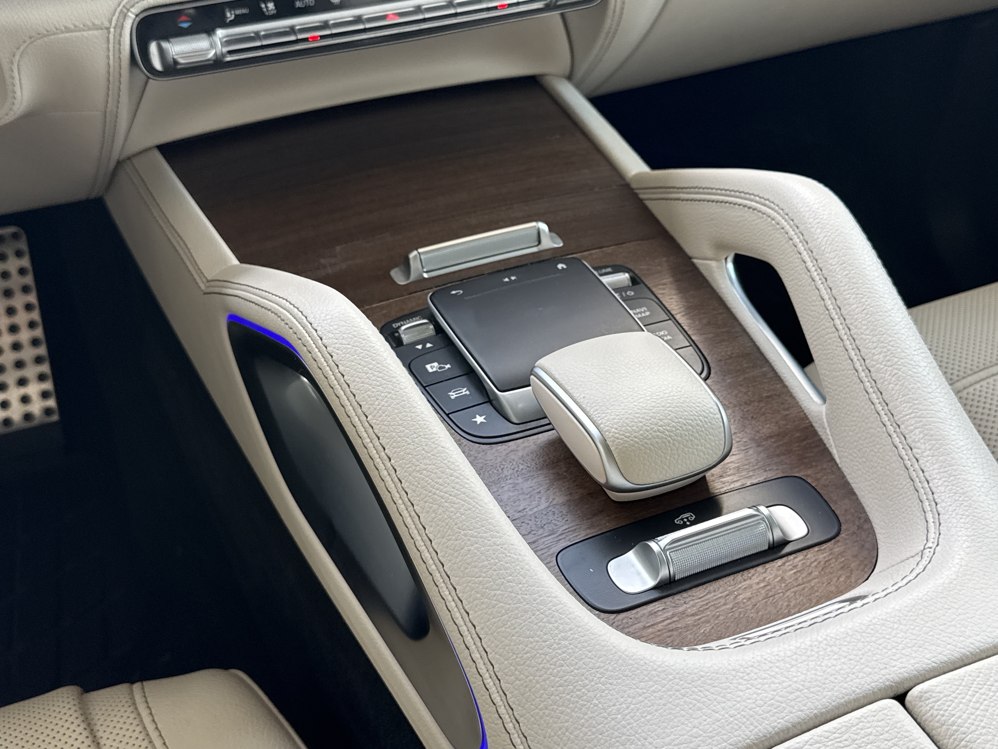 Certified 2022 Mercedes-Benz GLS 450 4MATIC image 48