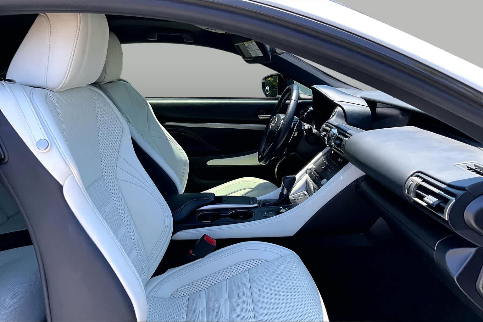 Used 2020 Lexus RC 350 F Sport w/ Accessory Package 2 RWD image 9