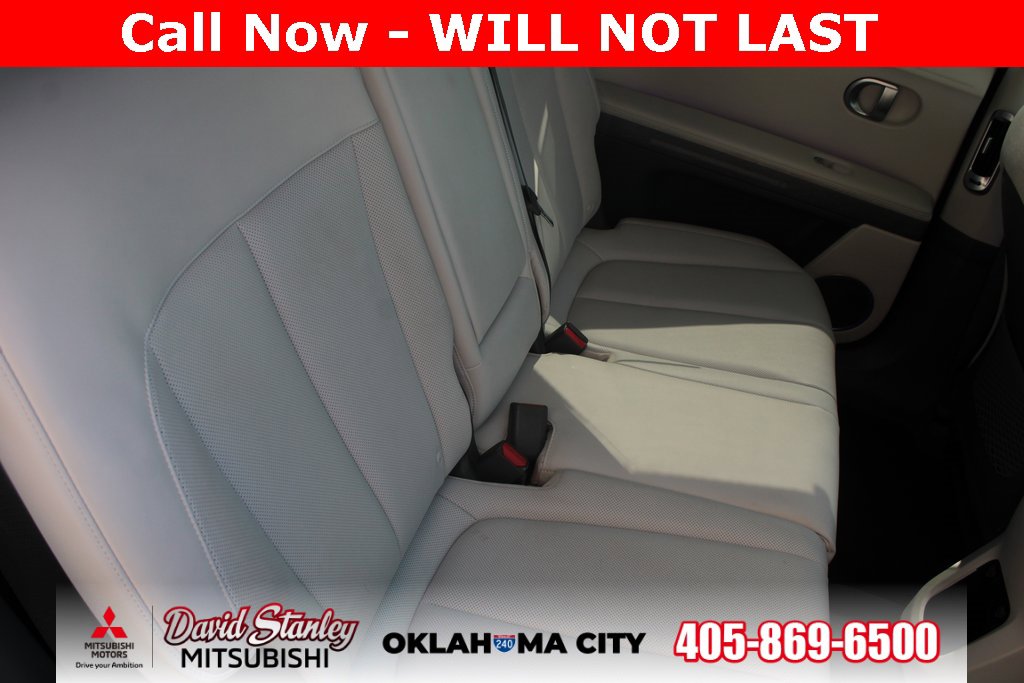 Used 2024 Hyundai Ioniq 5 Limited image 9