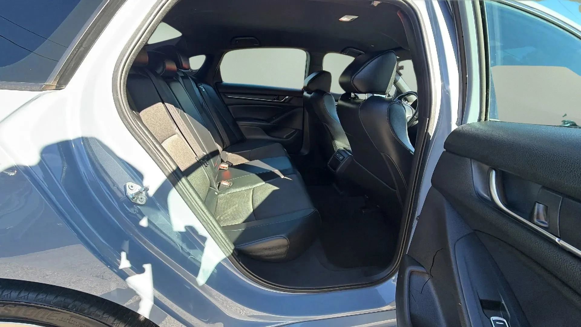 Used 2022 Honda Accord Sport image 25