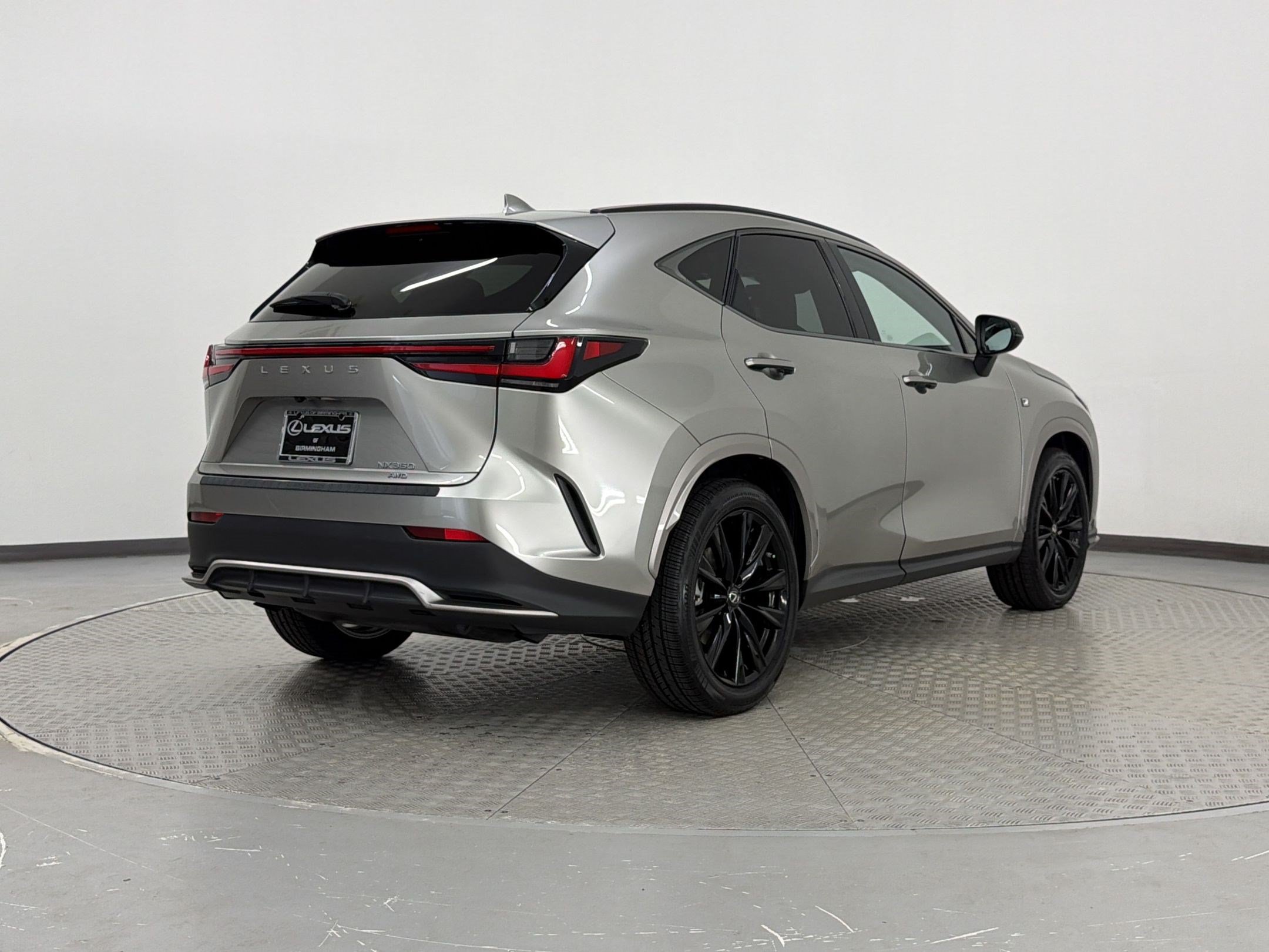 Certified 2022 Lexus NX 350 F Sport w/ Towing Package (2000 Lbs) AWD/4WD image 9