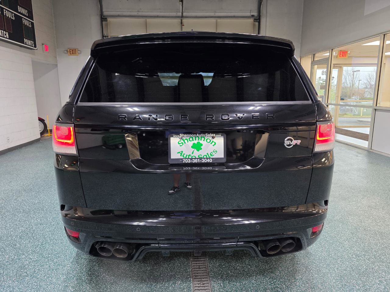 Used 2016 Land Rover Range Rover Sport SVR AWD/4WD image 8