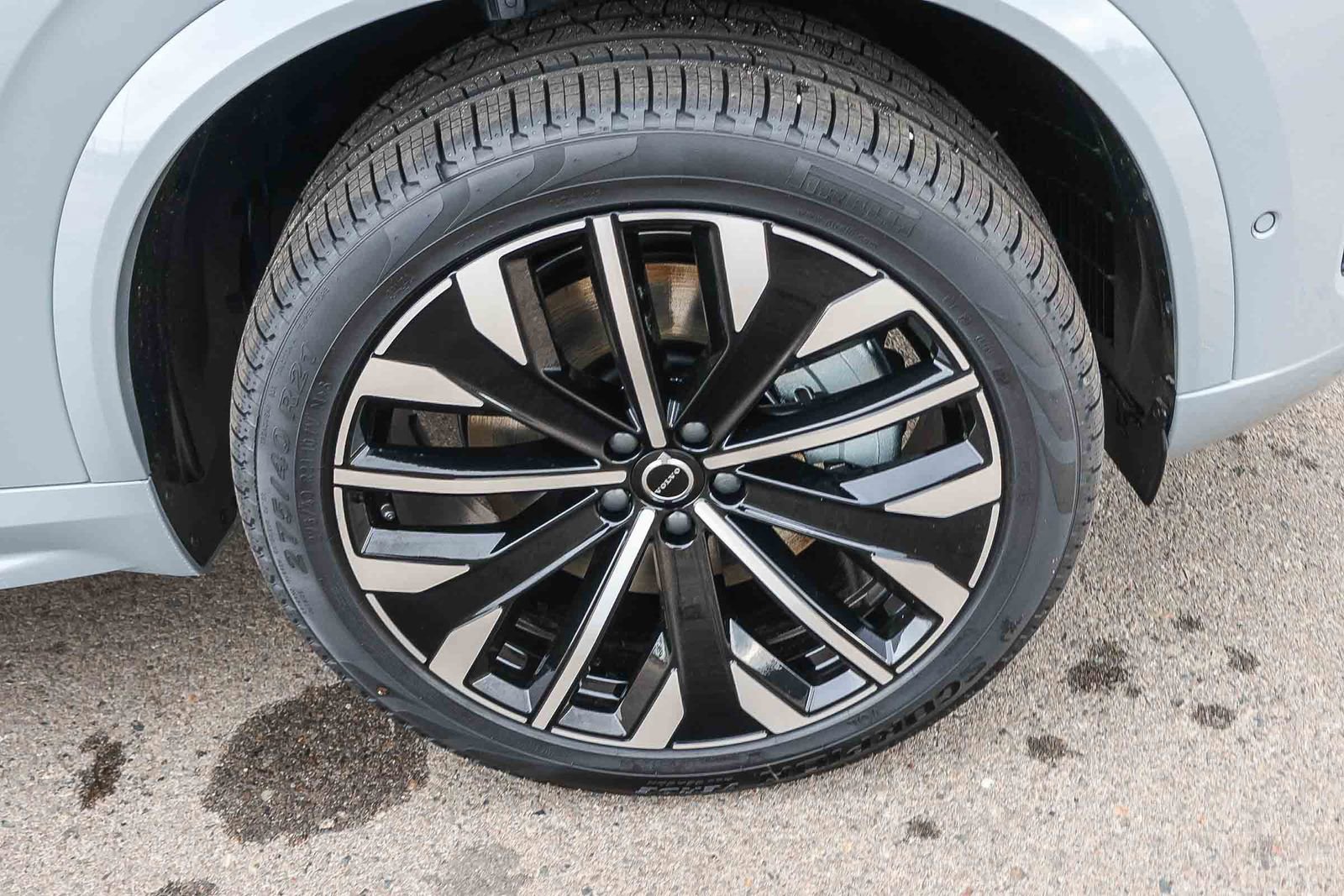 New 2026 Volvo XC90 T8 Ultra w/ Protection Package Premier image 15