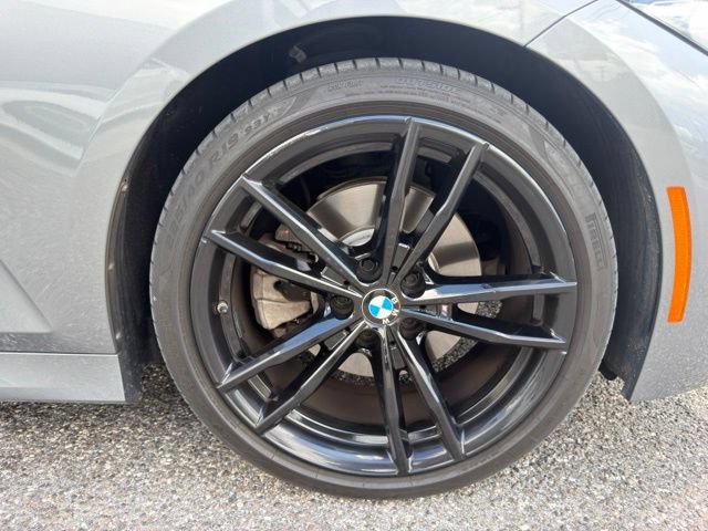 Used 2023 BMW 330i Sedan w/ M Sport Package RWD image 18