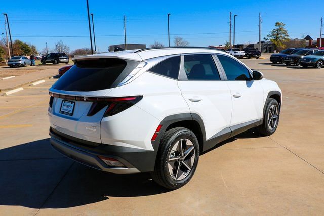New 2025 Hyundai Tucson SEL image 5