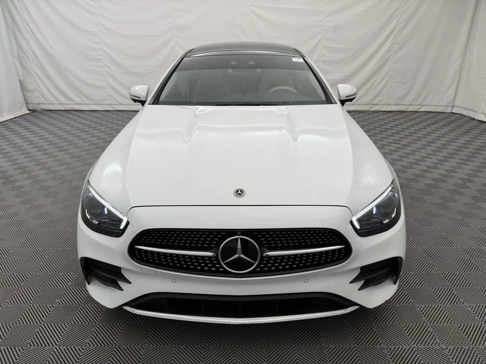Used 2019 Mercedes-Benz S 560 4MATIC Coupe image 3