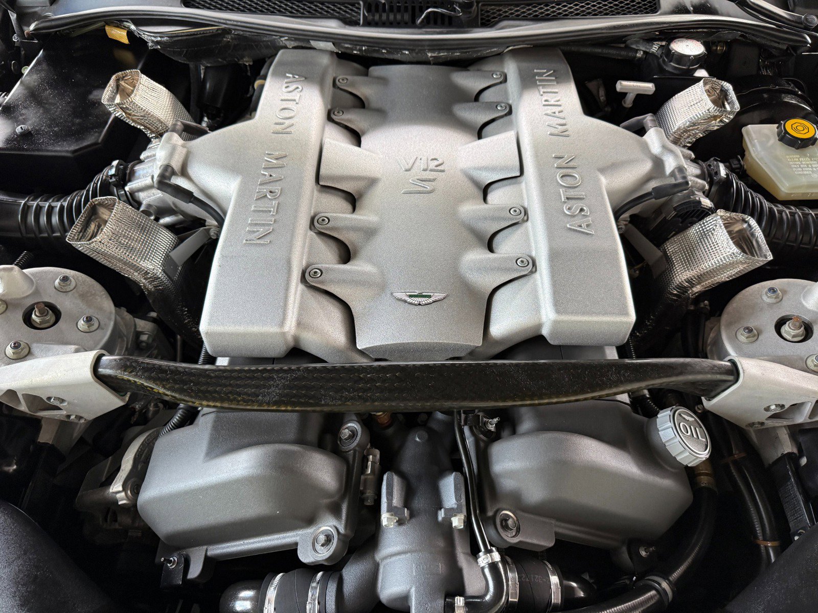 Used 2006 Aston Martin Vanquish S image 38