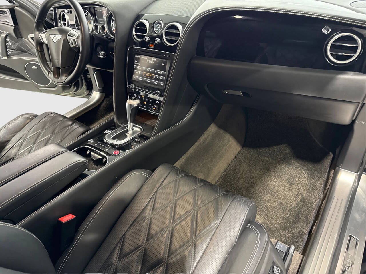 Used 2014 Bentley Flying Spur W12 AWD/4WD image 22