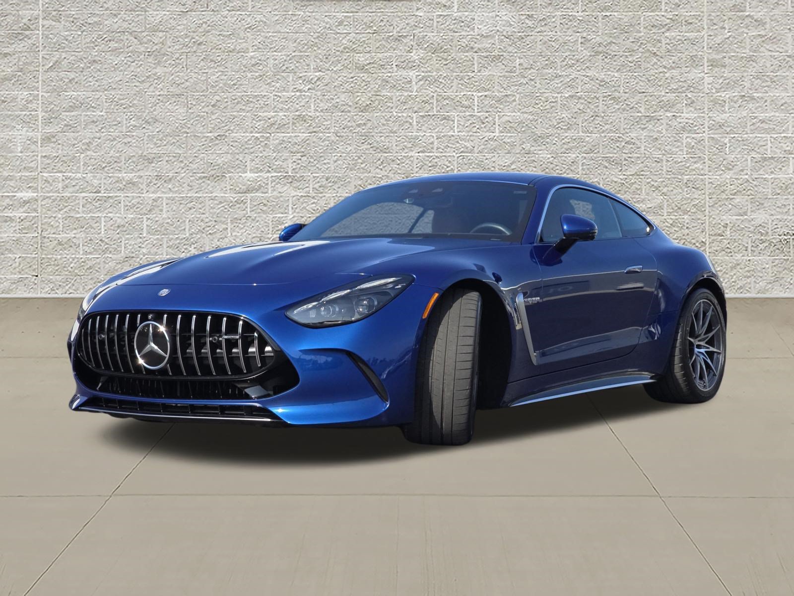 Used 2025 Mercedes-Benz AMG GT 55 image 3
