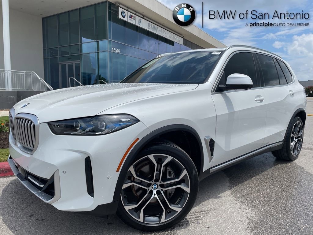 Certified 2024 BMW X5 sDrive40i w/ Premium Package