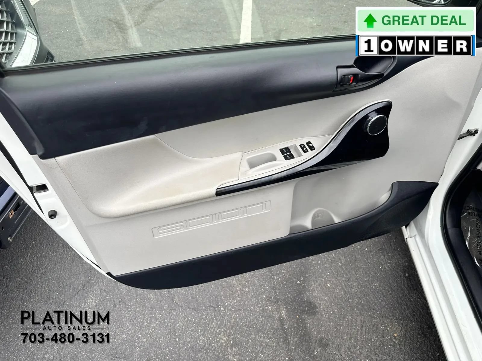 Used 2012 Scion iQ w/ Rear Speaker Pkg FWD image 8