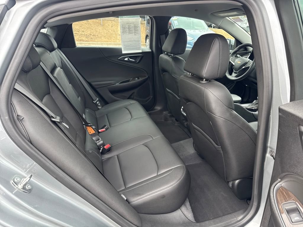 Used 2024 Chevrolet Malibu LT FWD image 23