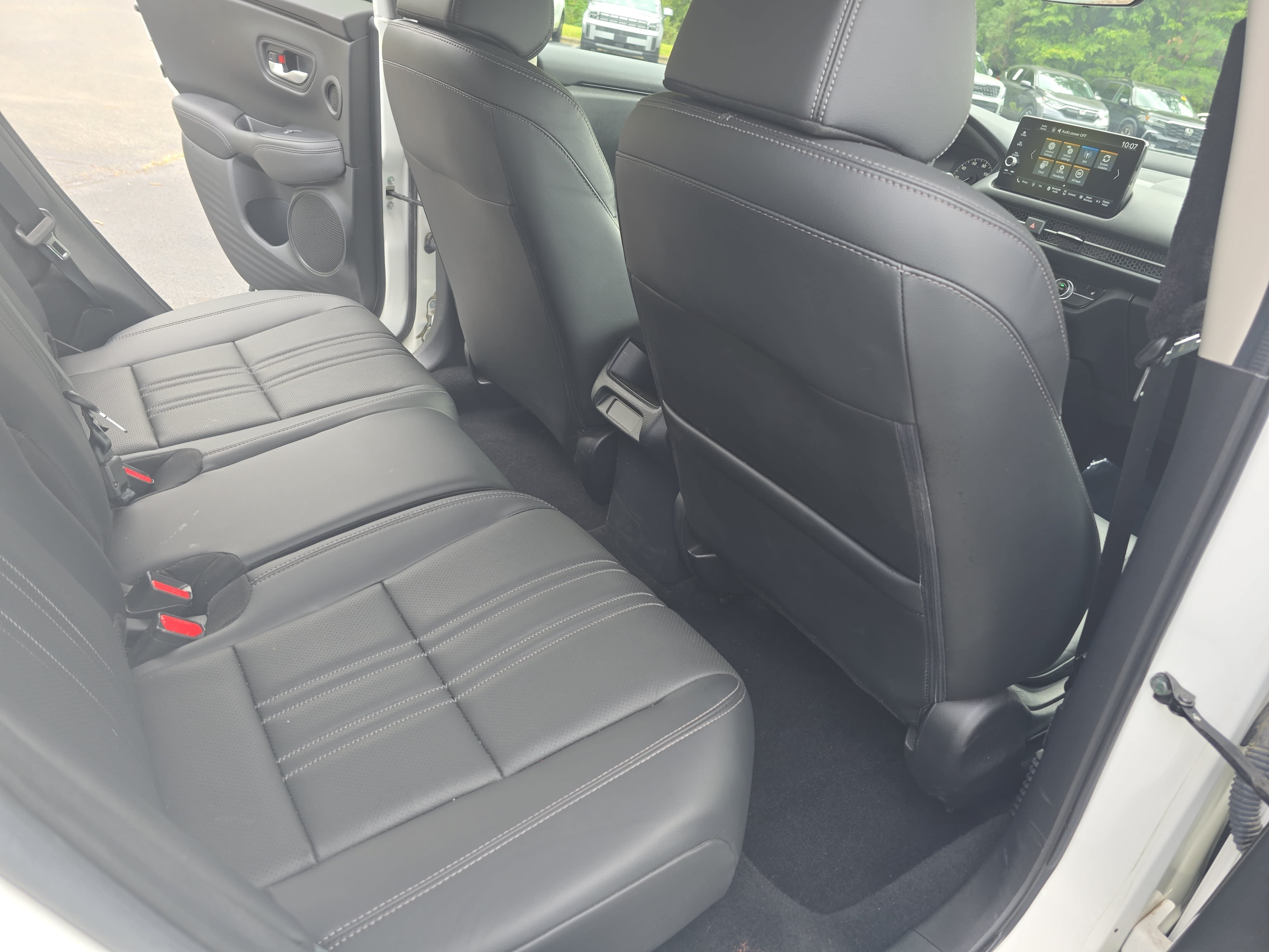 Certified 2024 Honda HR-V EX-L image 11