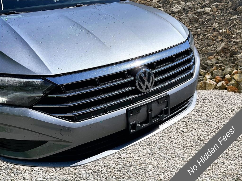 Used 2019 Volkswagen Jetta R-Line FWD image 25