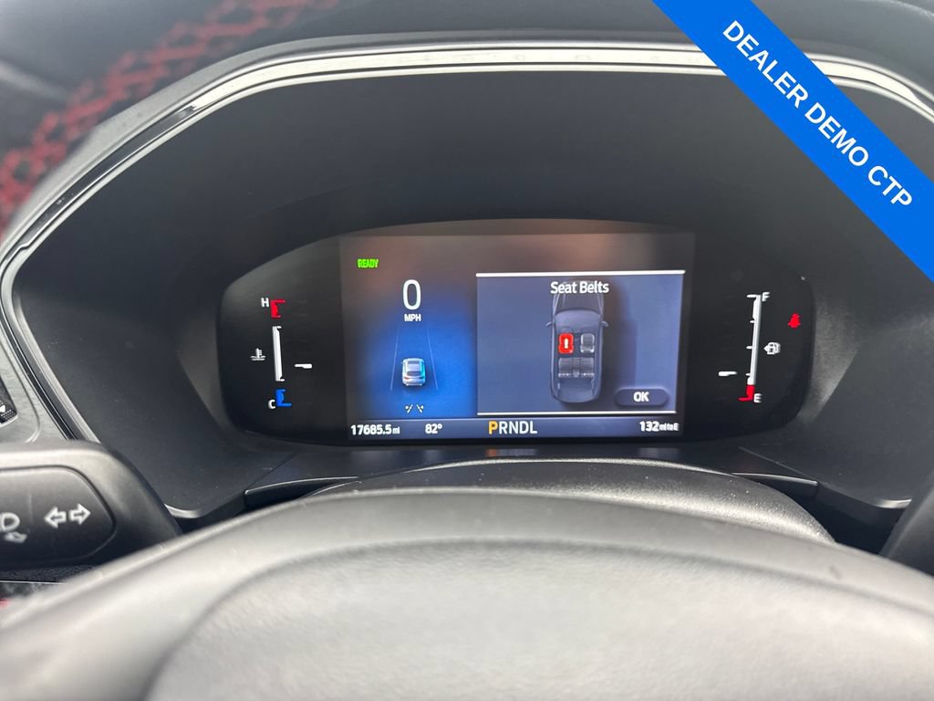 Used 2025 Ford Escape ST-Line Select AWD/4WD image 33