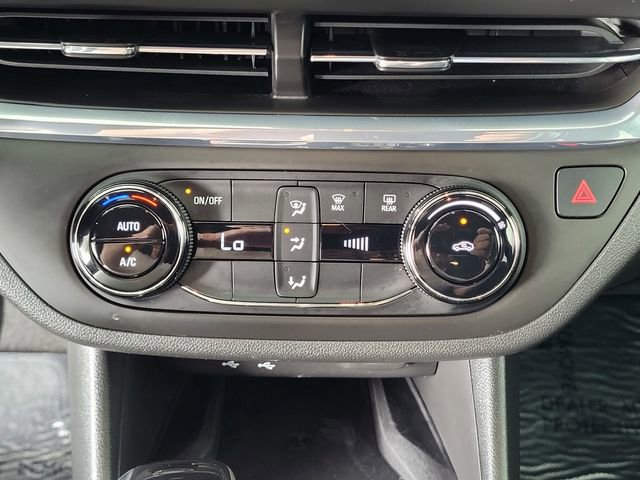 Used 2024 Buick Envista Preferred w/ Convenience II Package image 21