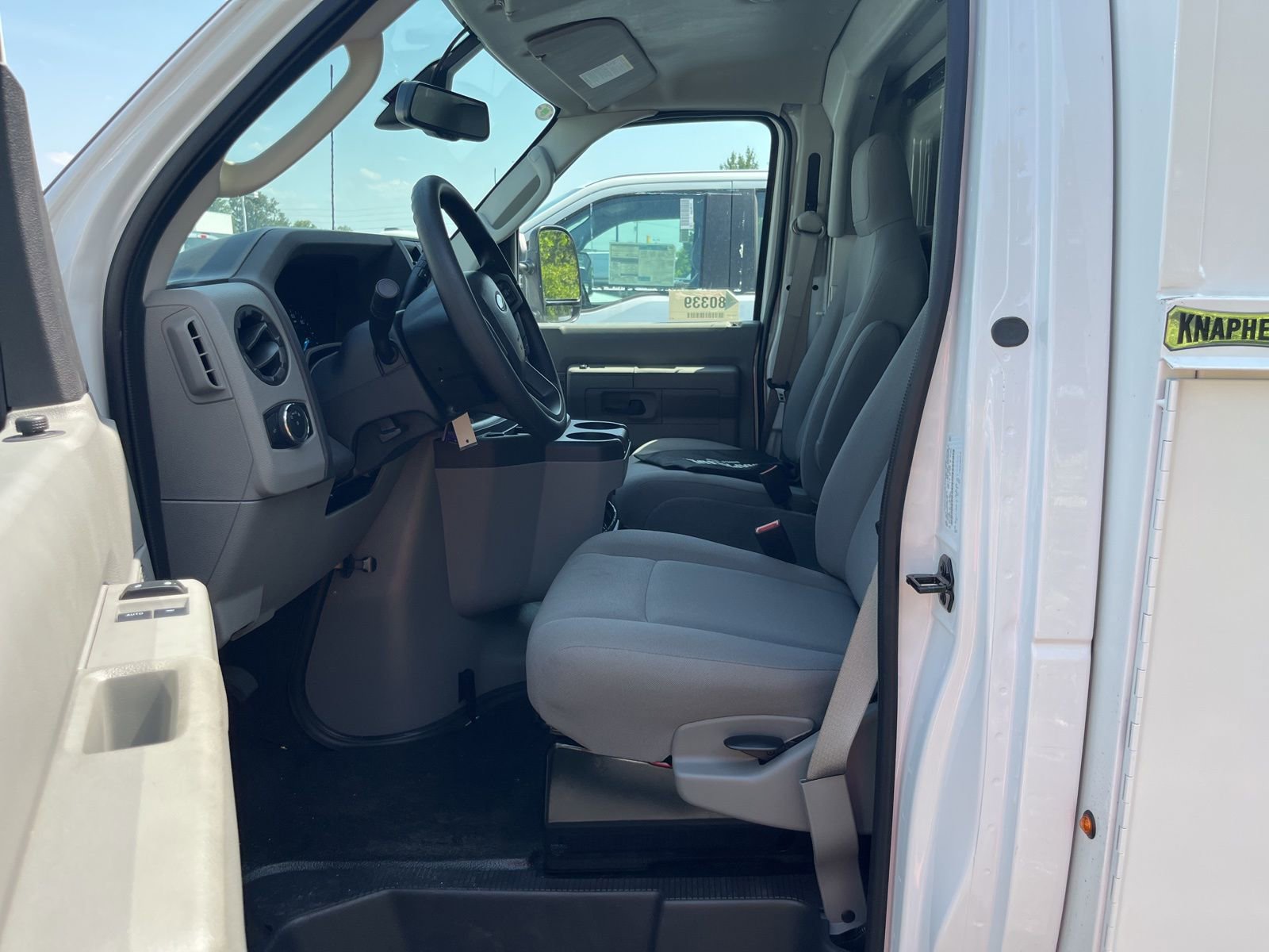 New 2026 Ford E-350 and Econoline 350 Super Duty w/ Power Equipment Group image 19