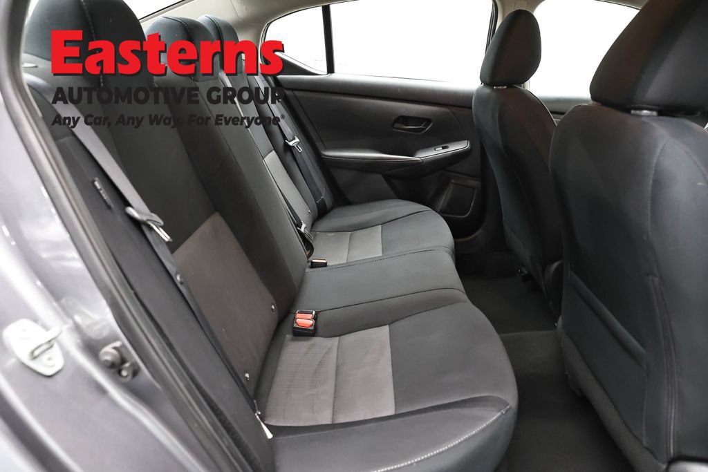 Used 2024 Nissan Sentra SV FWD image 23