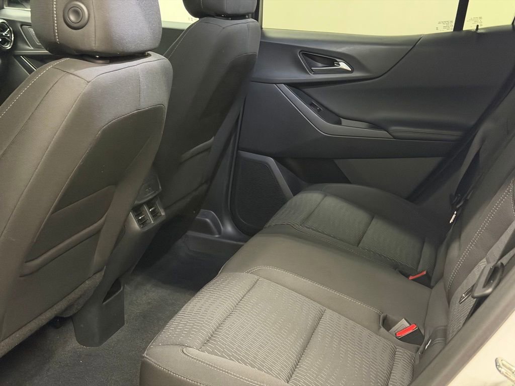 Certified 2025 Chevrolet Equinox LT image 24