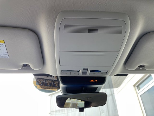 Used 2025 MAZDA CX-90 3.3 Turbo w/ Preferred Package image 19