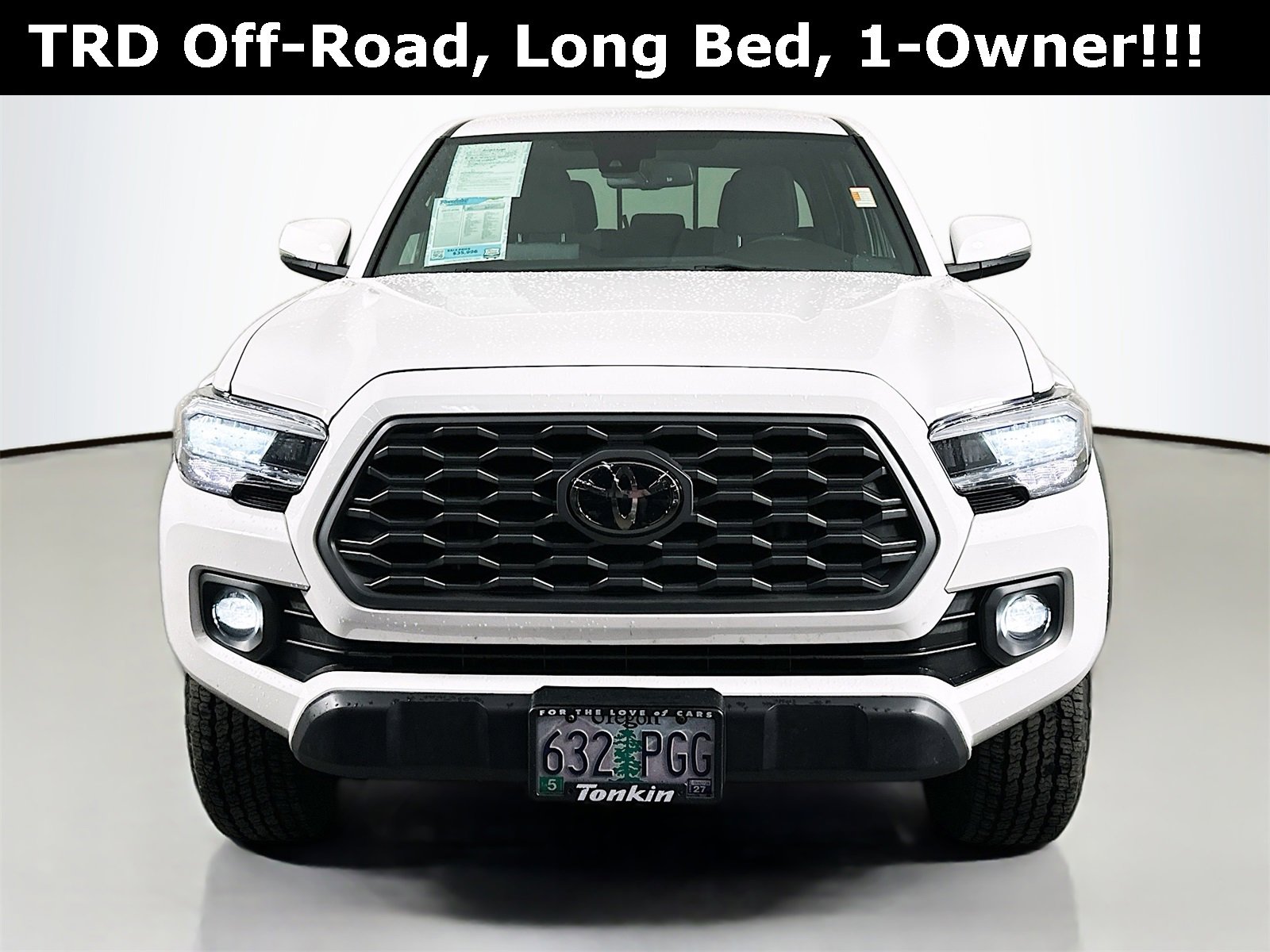 Used 2023 Toyota Tacoma TRD Off-Road image 2