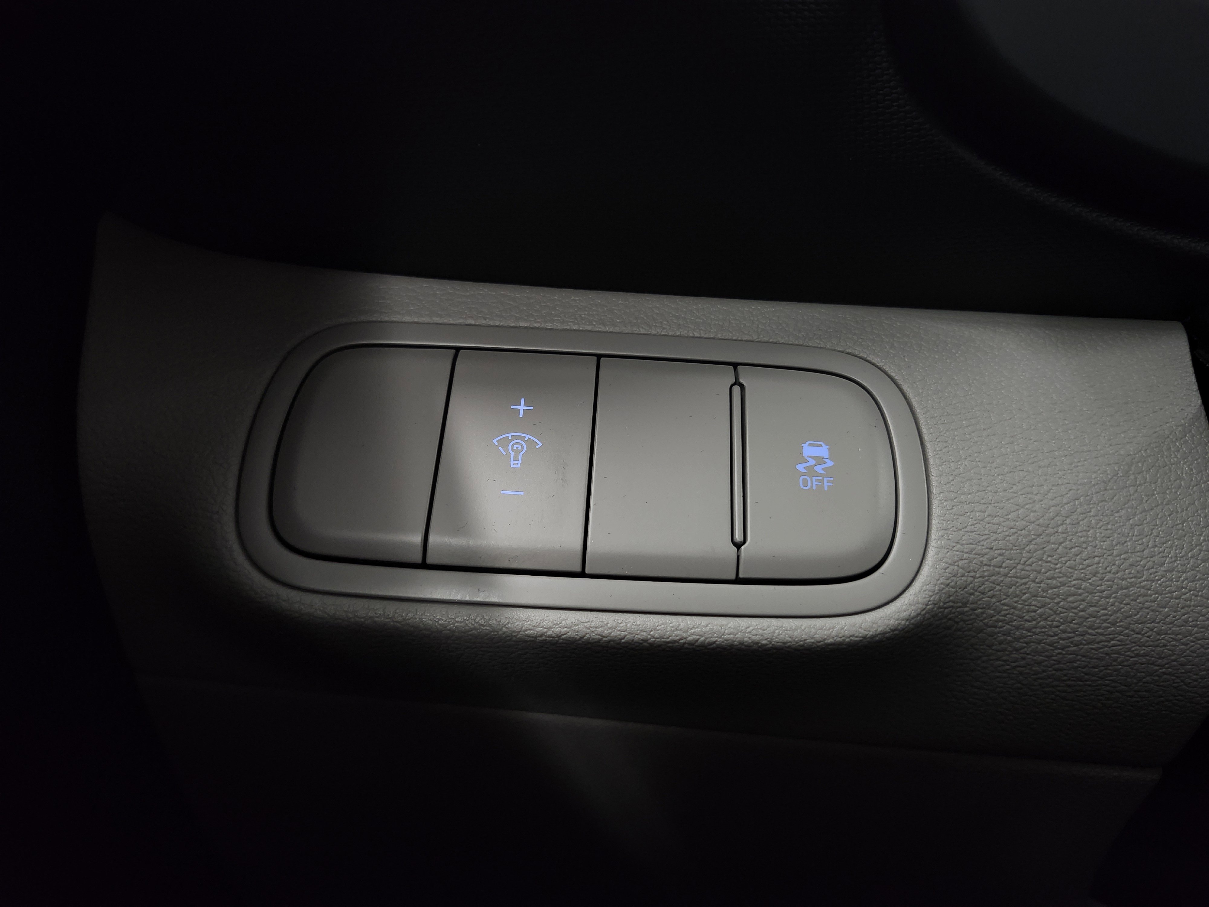 New 2026 Hyundai Venue SEL image 11