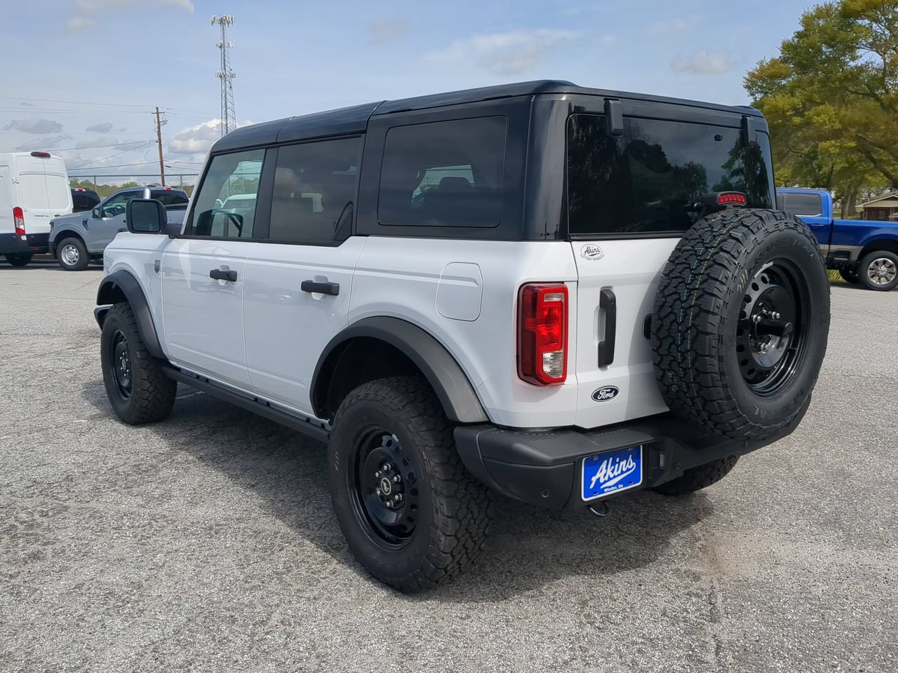 New 2026 Ford Bronco Big Bend w/ Black Diamond Package AWD/4WD image 5