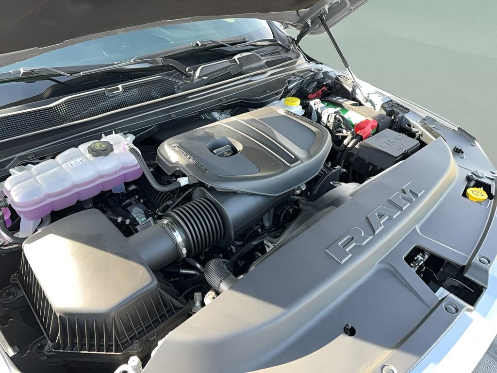 New 2025 RAM 1500 Big Horn image 31