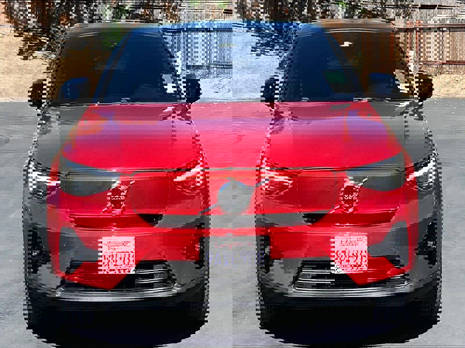 Used 2022 Volvo C40 P8 Recharge Ultimate image 3