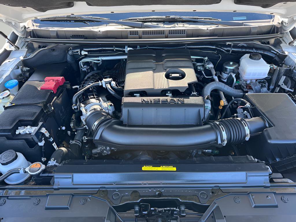 Used 2024 Nissan Frontier SV image 9